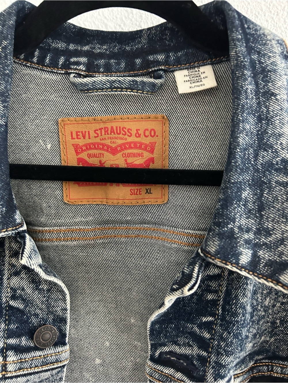 Levi’s Vintage  Acid-Wash Denim Trucker Jacket - Picture 5 of 7